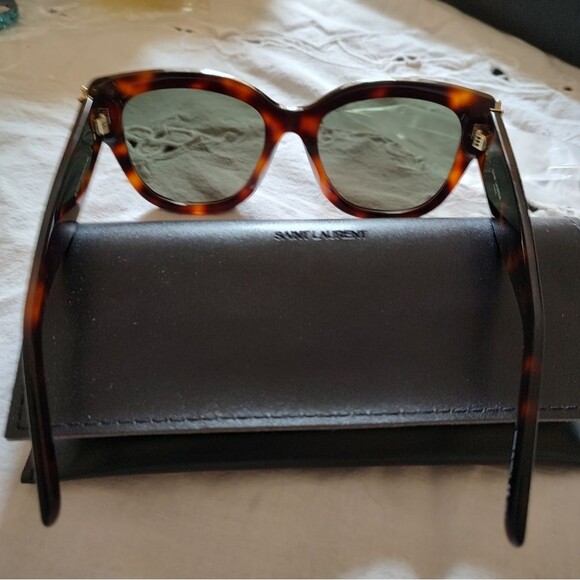 Saint Laurent Authentic Havana Women's Sunglasses New In Case. - Picture 8 of 8